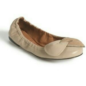 See By Chloé Blush Leather Ballet Flats With Zipper Detail Bow